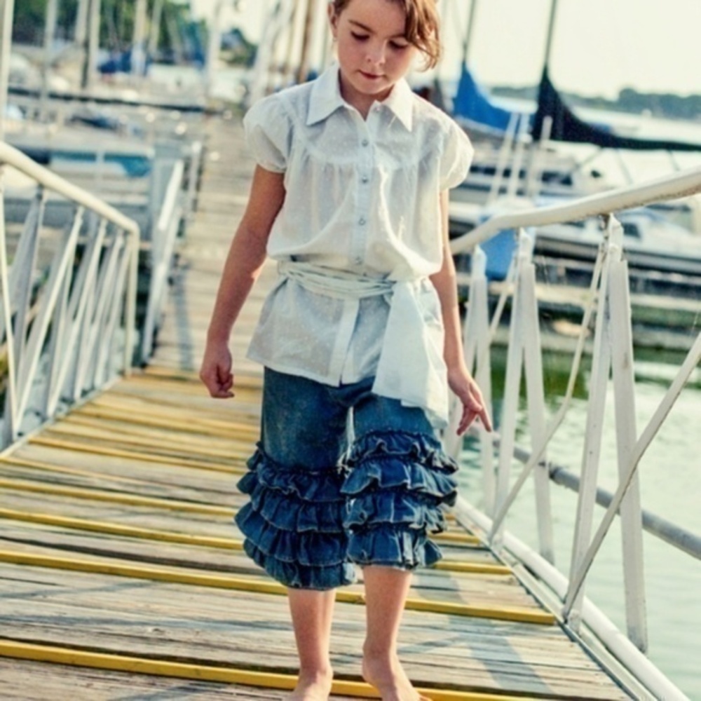 Eden's Bouquet denim ruffle Capri Pants Blue 100% Cotton Size 8